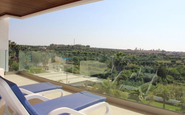 Zaki Hotel