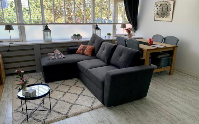 Amsterdam Beach Apartment 2, Private Garden