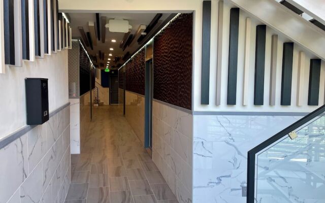 Quintessence ApartHotel