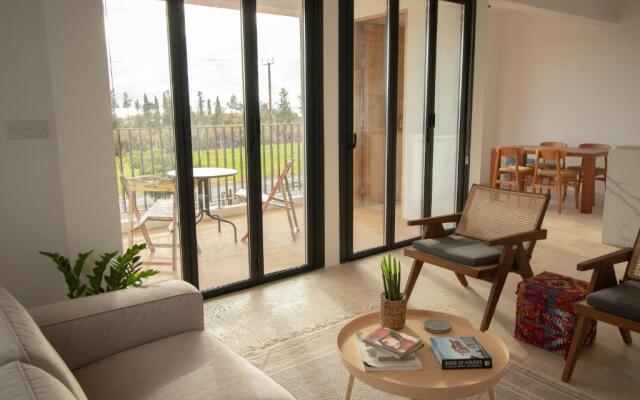 mhouse44
