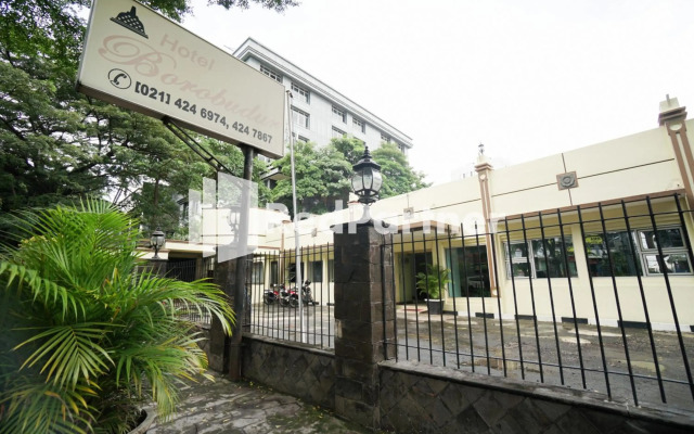 OYO 90853 Hotel Borobudur Kemayoran Syariah