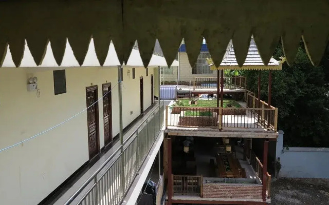K2 International Youth Hostel