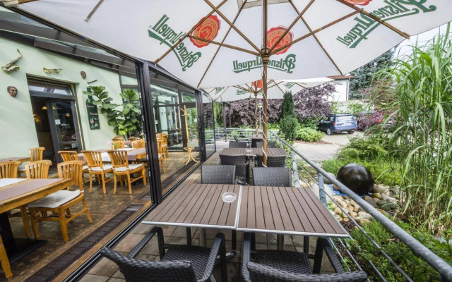 Hotel Pavilon