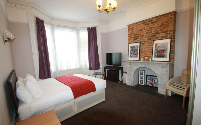 Manor House London