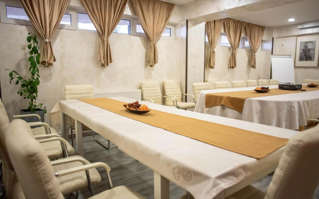 Hotel Marea Neagra