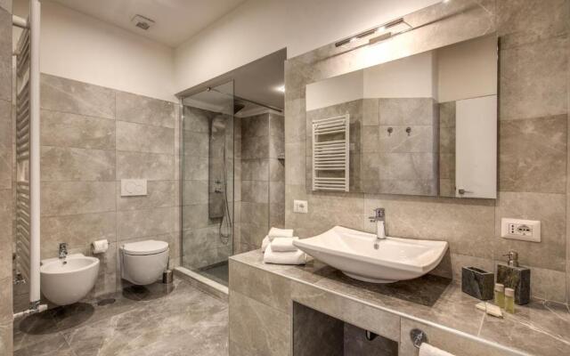 The Spanish steps apartment 67