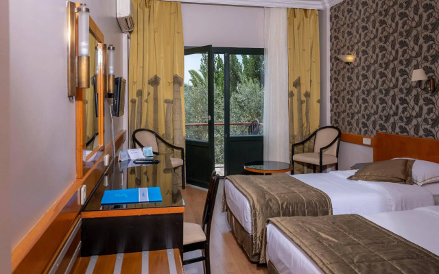 Assos Eden Gardens Hotel