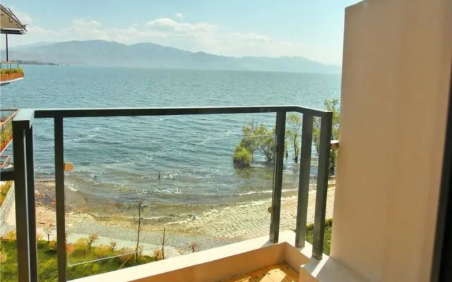 Magpies Habitat Erhai Resort Hotel