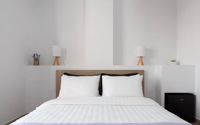 Venus Minimal Hotel