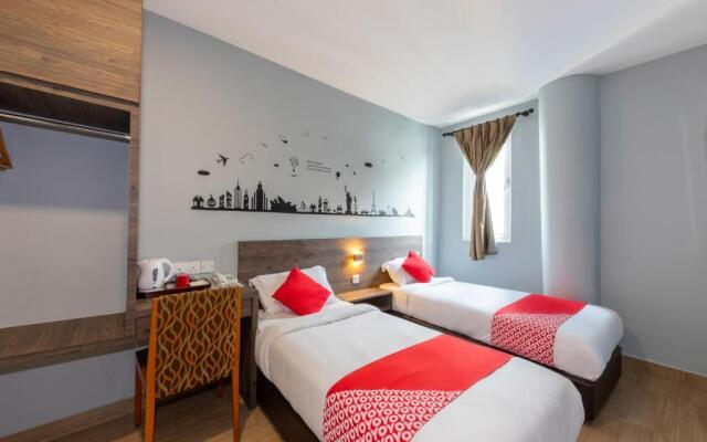 OYO 429 Sunlight Hotel