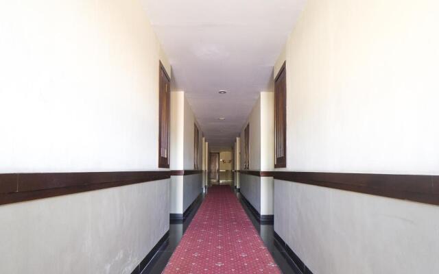 RedDoorz Plus near Universitas Negeri Makassar 2