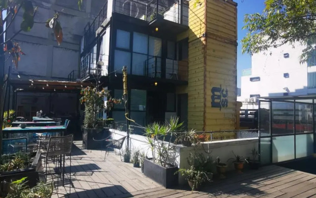 Metro Hostal Boutique