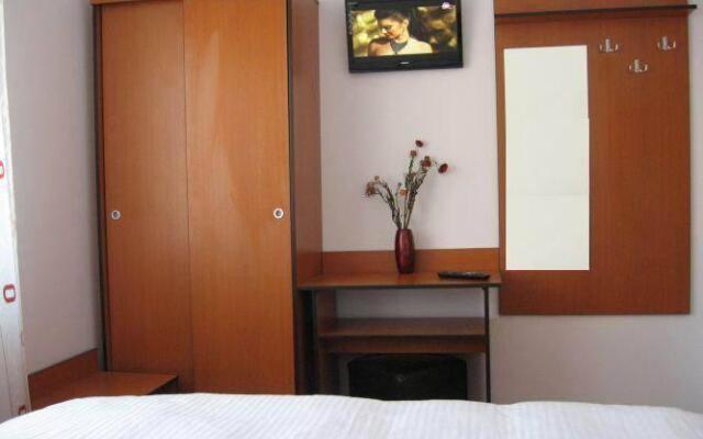 Union Apartment