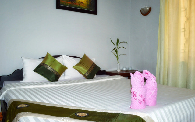 Taneuy Angkor Villa