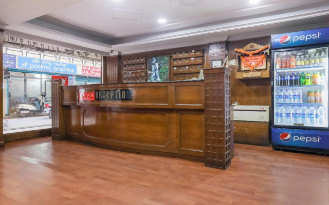 Hotel Hindustan by OYO Rooms