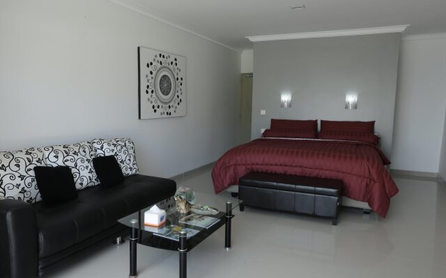 Silver Fern Beach Retreat