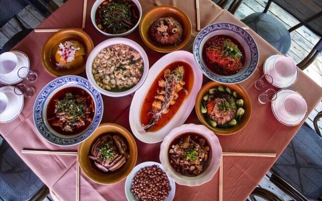 Emeishan Donghui Grand Hotel