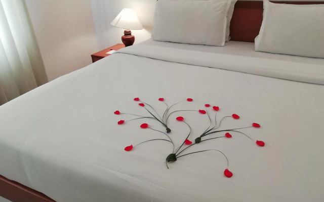 Hotel Abad Metro