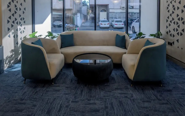 tara plus hotel