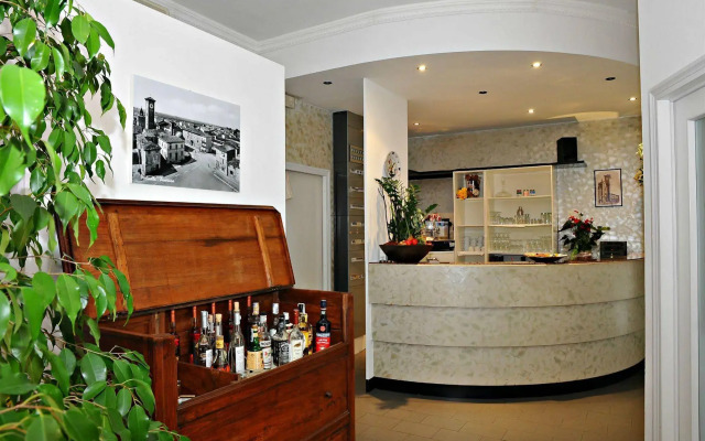 Hotel Mini Palace Country House