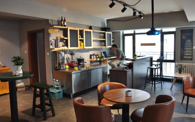 Casablanca Apartment