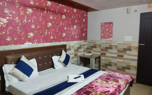 Hotel Shine Inn by OYO Rooms