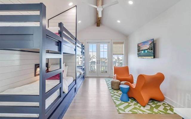 Afterley Pointe 213 LAK