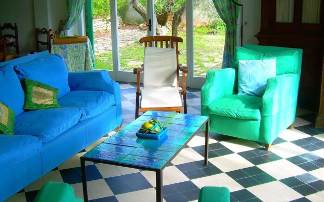 Cozy Holiday Home in Lerici near Sea