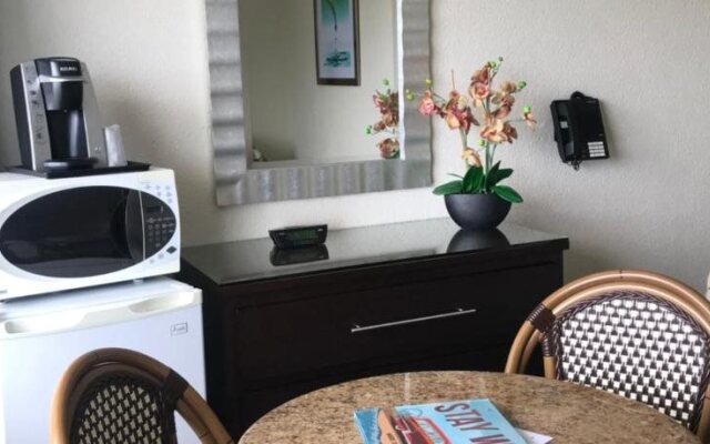Crystal Beach Motor Inn