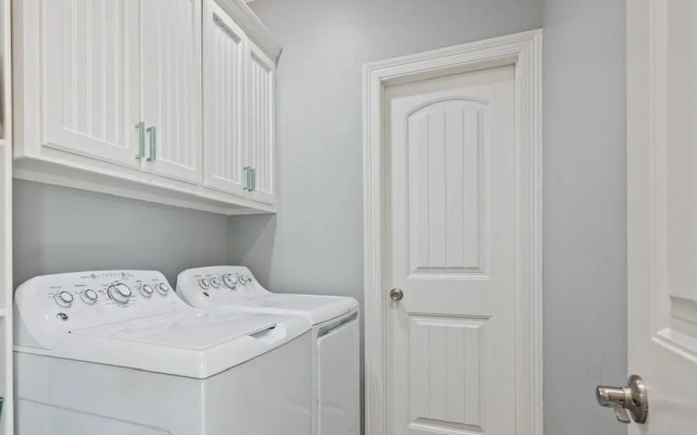 Aqua Splash 3 Bedroom Home