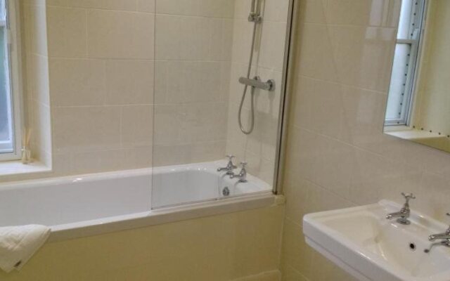Burford Lodge Hotel