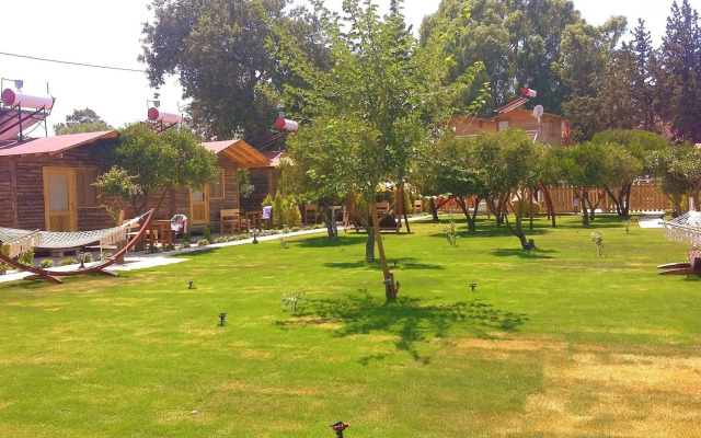 Pitos Bungalows