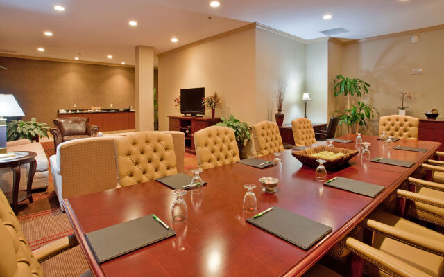 Adam's Mark Hotel & Conference Center