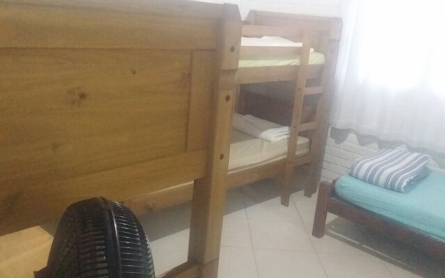 POUSADA E HOSTEL da MARLI no MUQUEM FLORIANOPOLIS