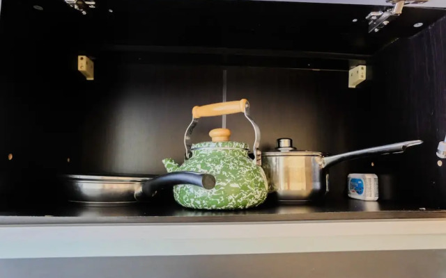 Cozy Studio Serpong Greenview Apartment