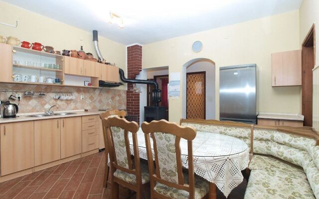 Apartment 1775
