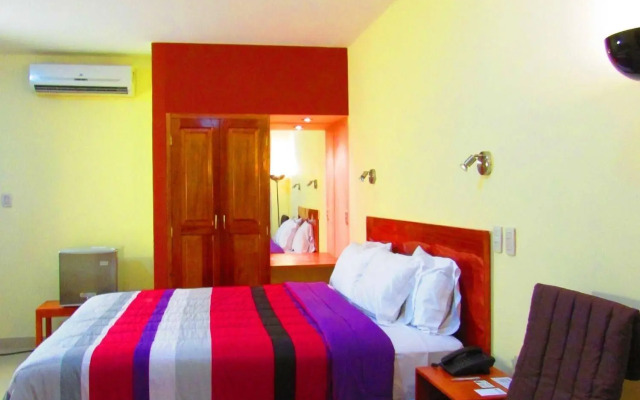Palau Amazonas Hotel