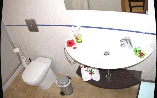 Apartamentos Chijeré Faro del Inglés