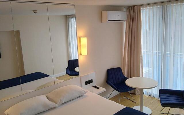 NEW LIFE sea view - Orbi City 419