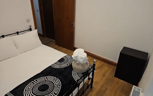 Primely Located 1-bed Apartment in Brighton