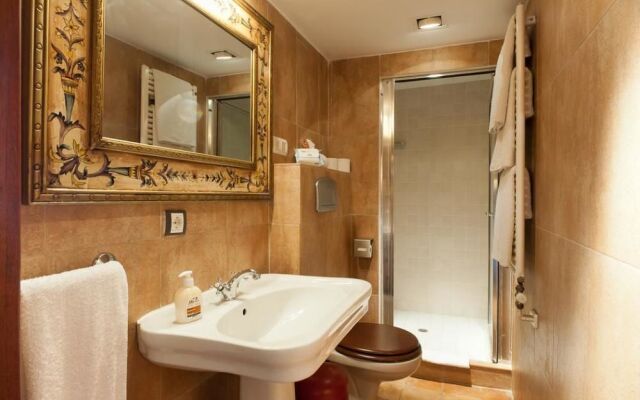 Casa Primera Línea de Mar Cala Balmins