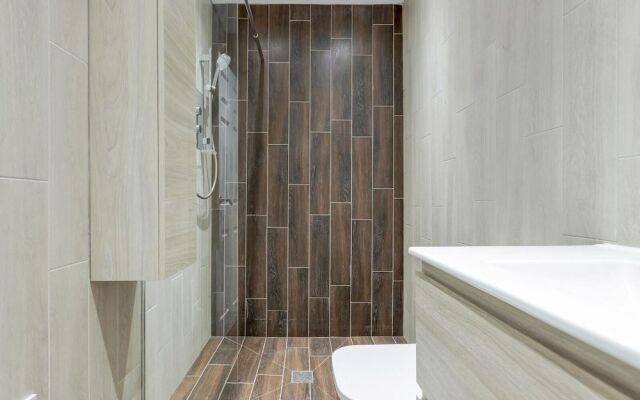 Winter Garden Apartments by Sasco