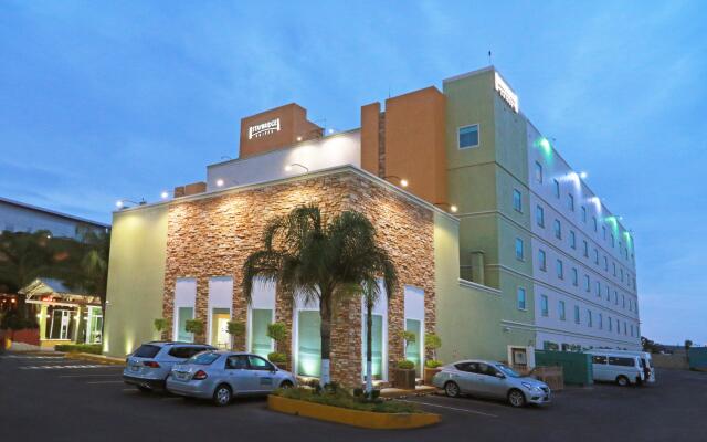 Staybridge Suites Queretaro, an IHG Hotel