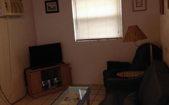 Englewood Lighthouse Resort