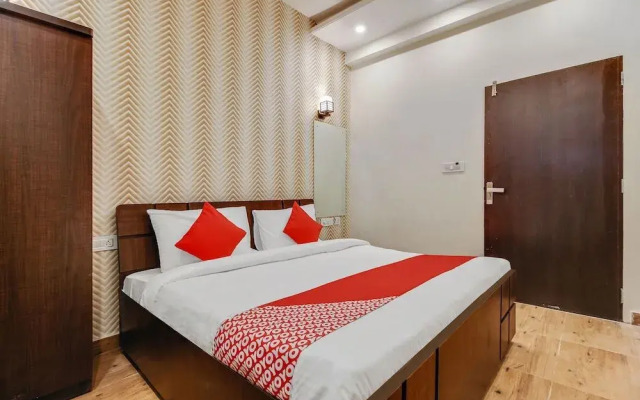 Oyo Flagship 45330 Ramnagariya