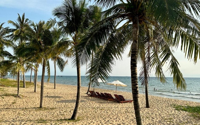 8BR west coast Phu Quoc beach townhouse shared swimming pool – Beach – Phu Quoc