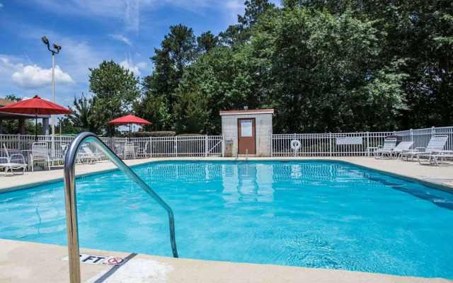 Quality Inn Fort Jackson