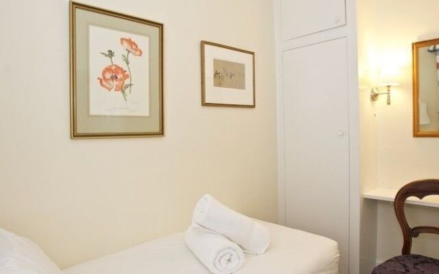 A Place Like Home - Two Bedroom Apartment in Knightsbridge