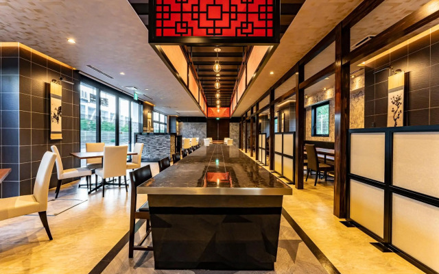 CVS Bay Hotel