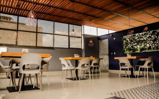 Hotel Lleras 10